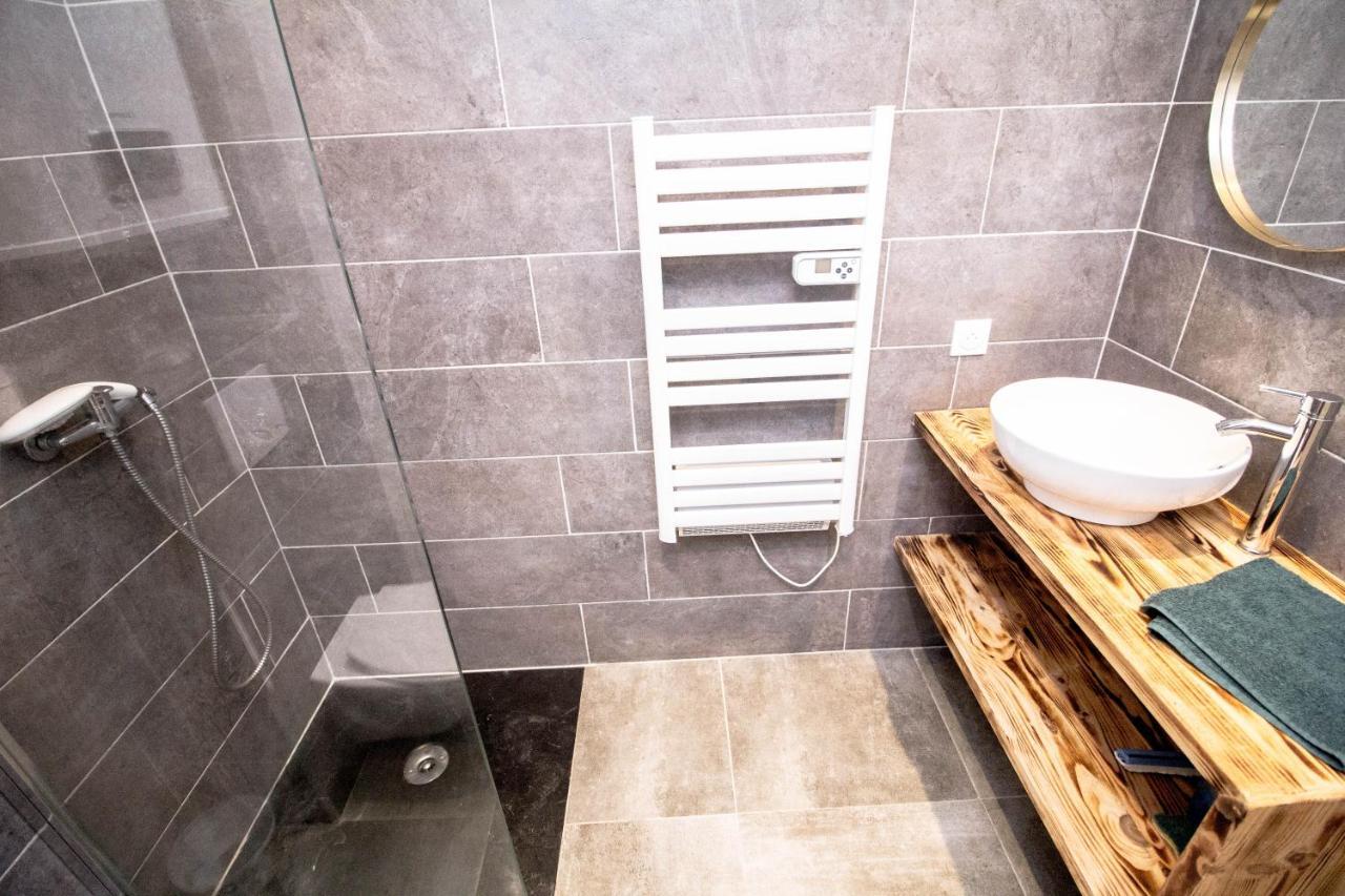 ** Au Canal Du Midi - Jaccuzzi & Luxueux Appartements ** Carcassonne Luaran gambar