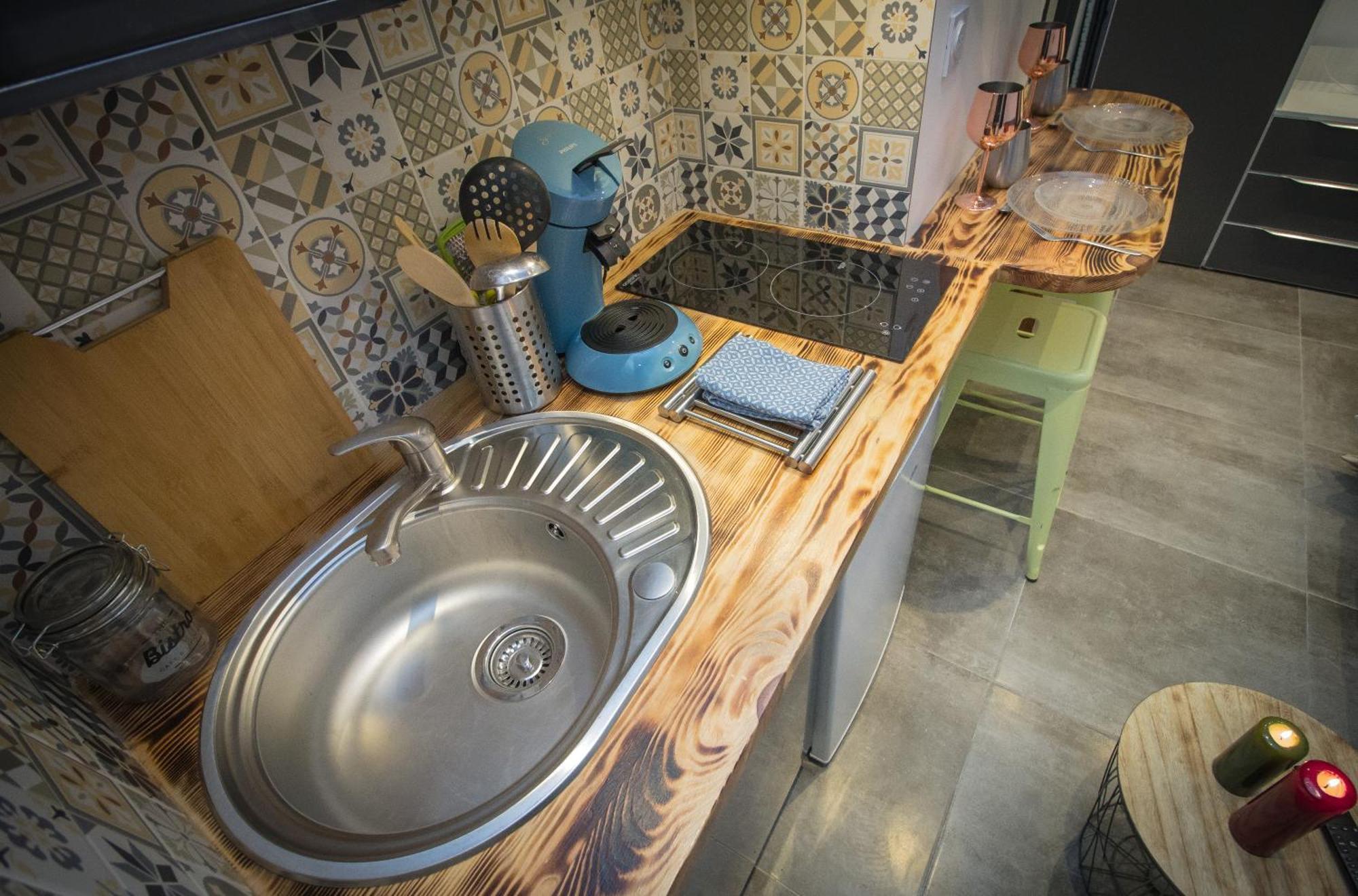 ** Au Canal Du Midi - Jaccuzzi & Luxueux Appartements ** Carcassonne Luaran gambar